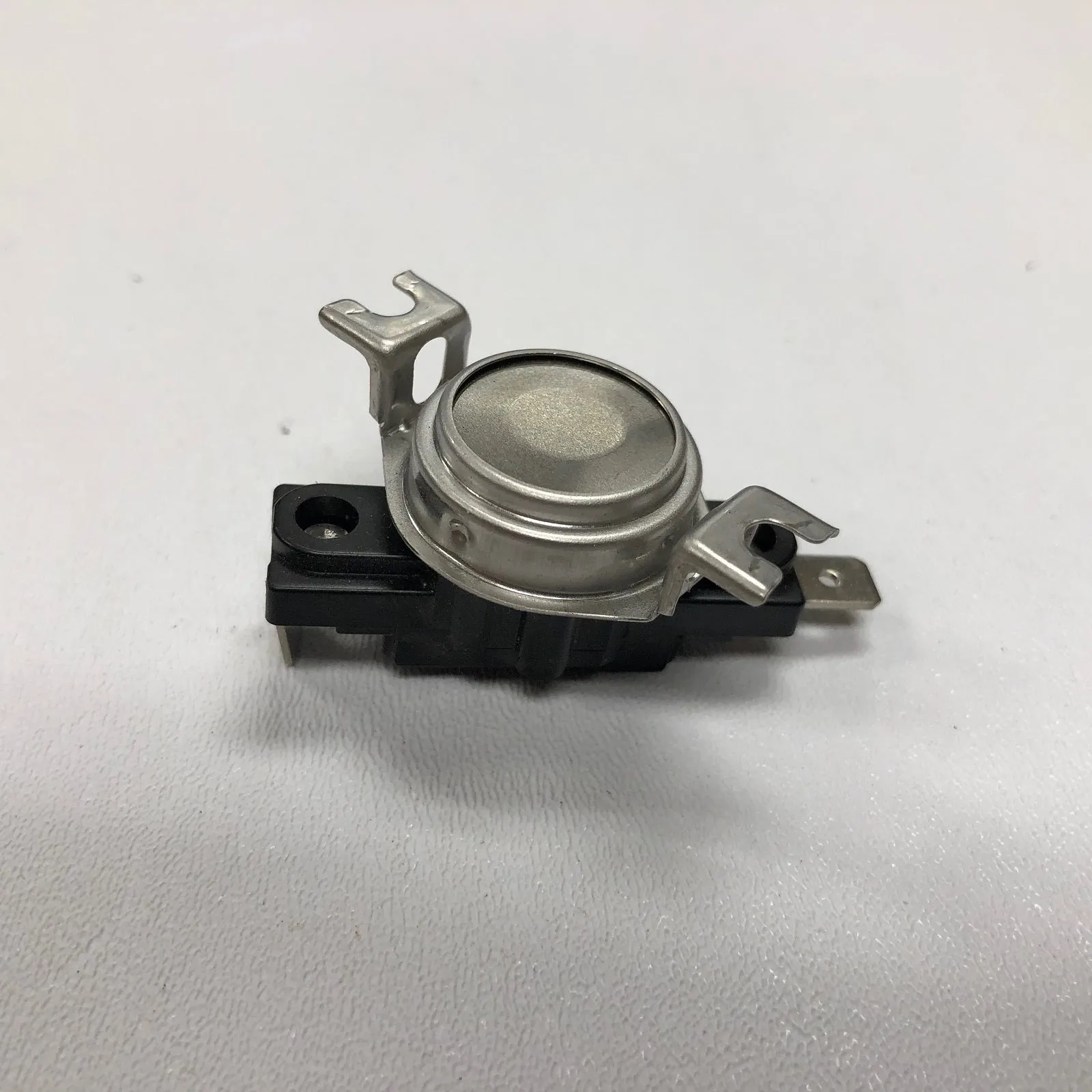 ASI TRADITIONAL Series Push-Button Model (208V-240V) THERMOSTAT (Part# 005215)