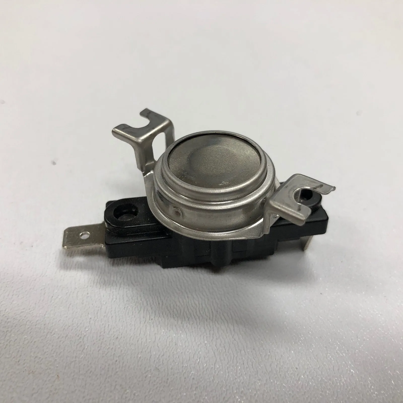 ASI TRADITIONAL Series Push-Button Model (208V-240V) THERMOSTAT (Part# 005215)