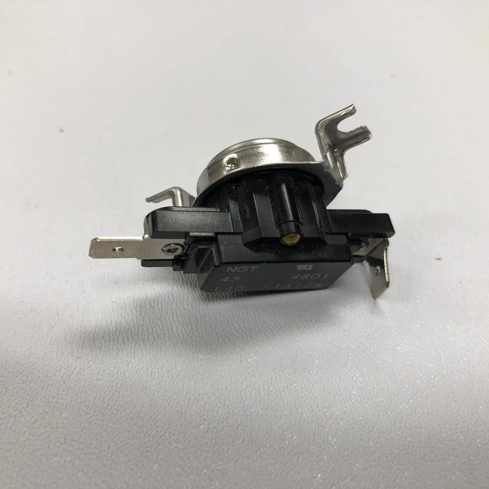 ASI TRADITIONAL Series Push-Button Model (208V-240V) THERMOSTAT (Part# 005215)