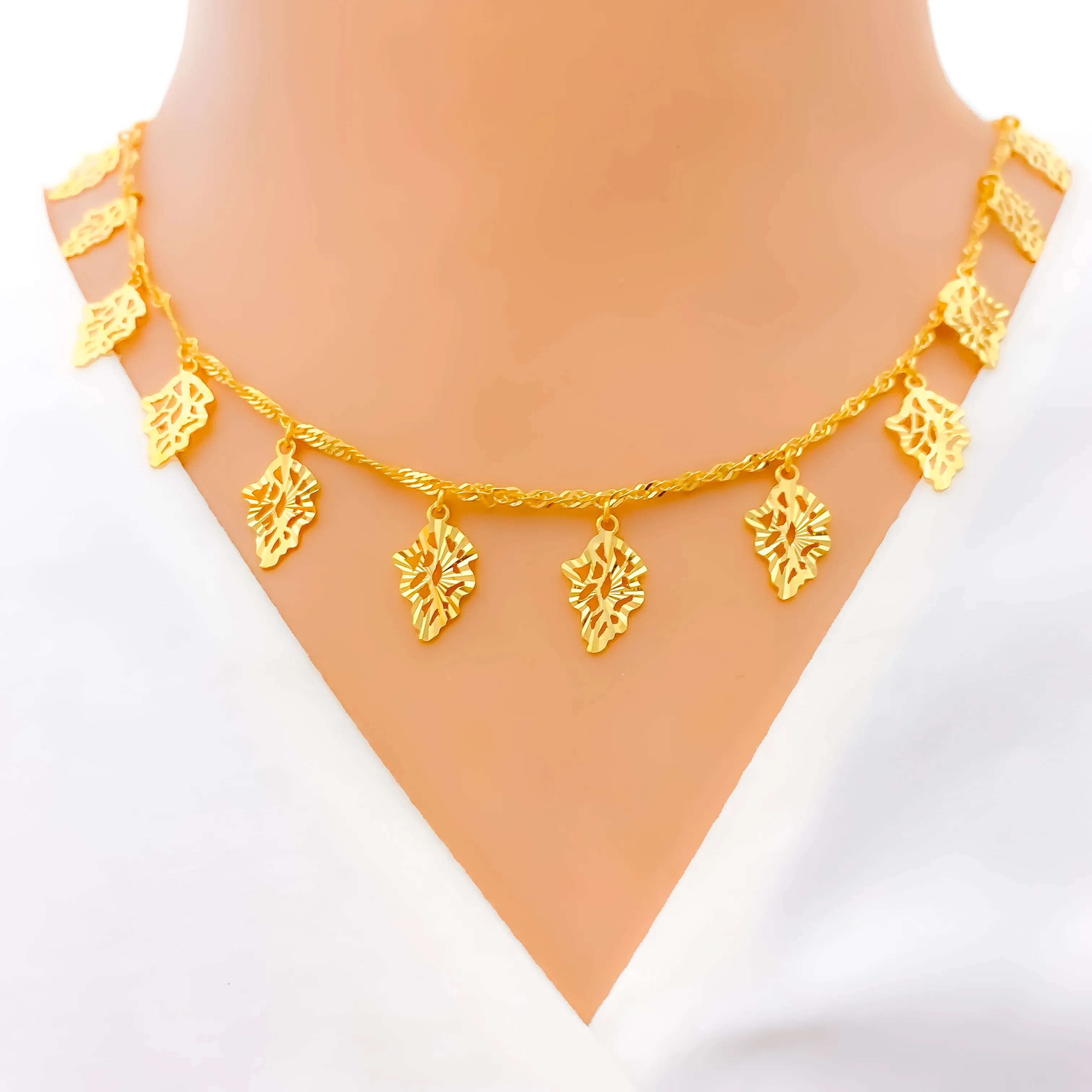 Attractive Hanging Leaf 21K Gold Necklace Set