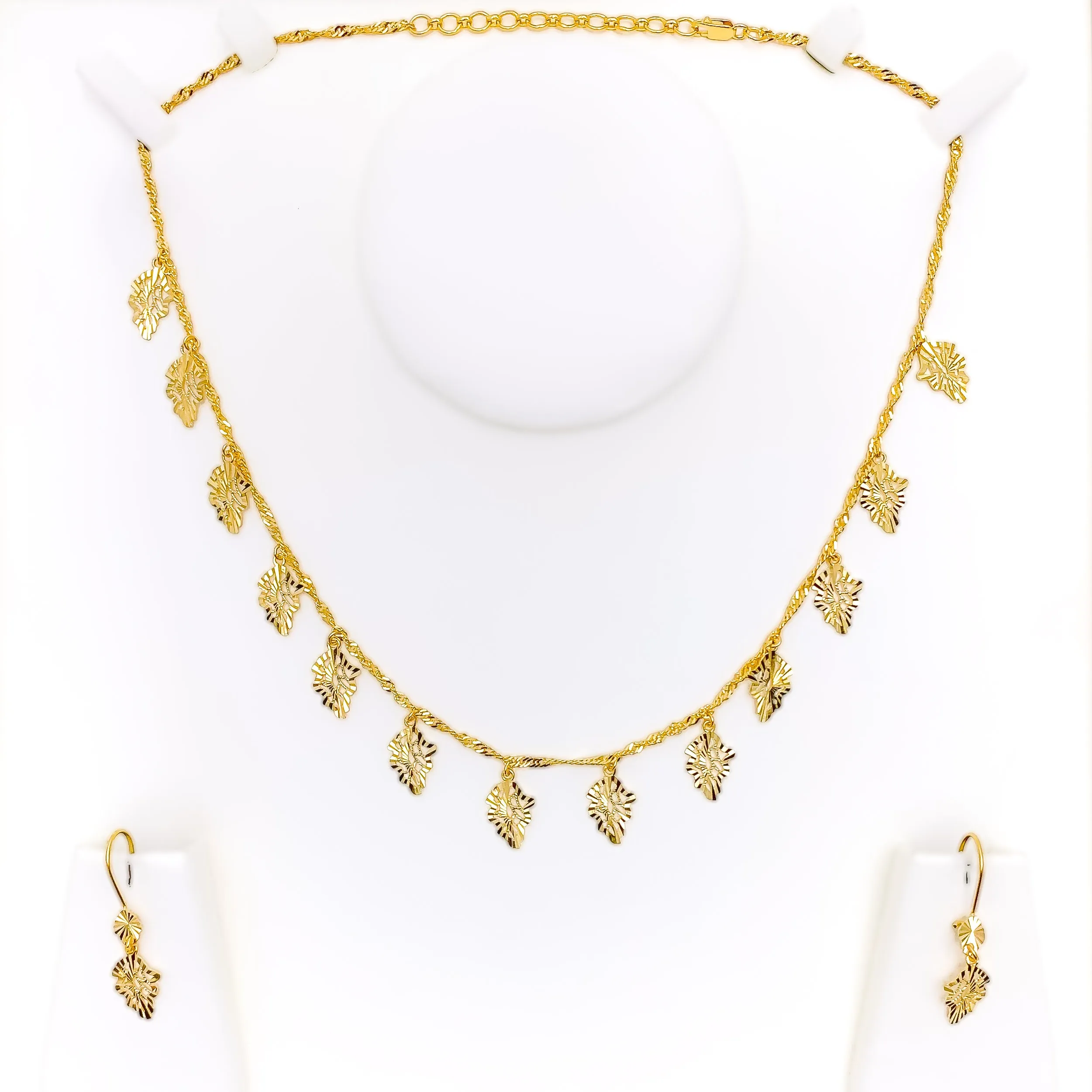 Attractive Hanging Leaf 21K Gold Necklace Set