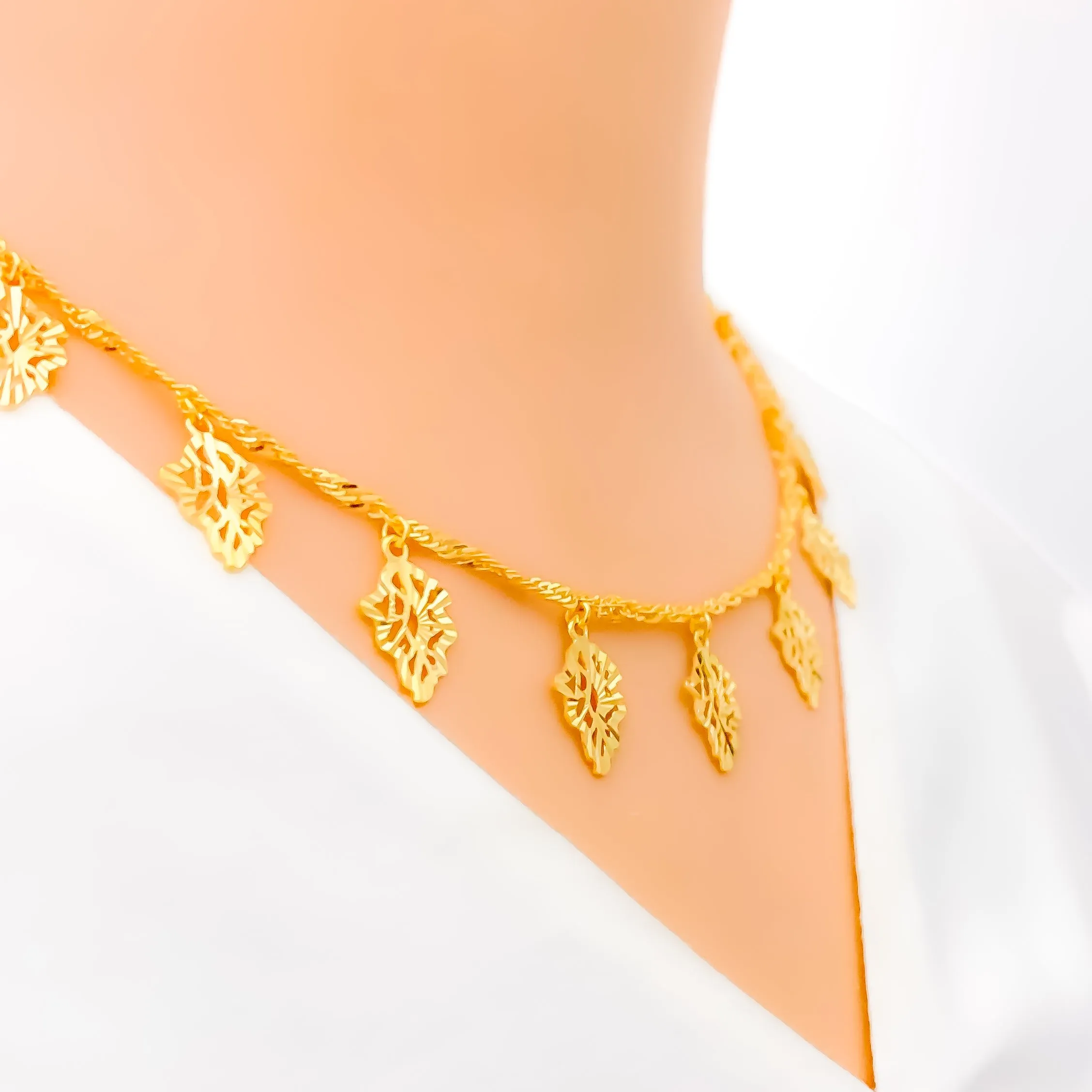 Attractive Hanging Leaf 21K Gold Necklace Set