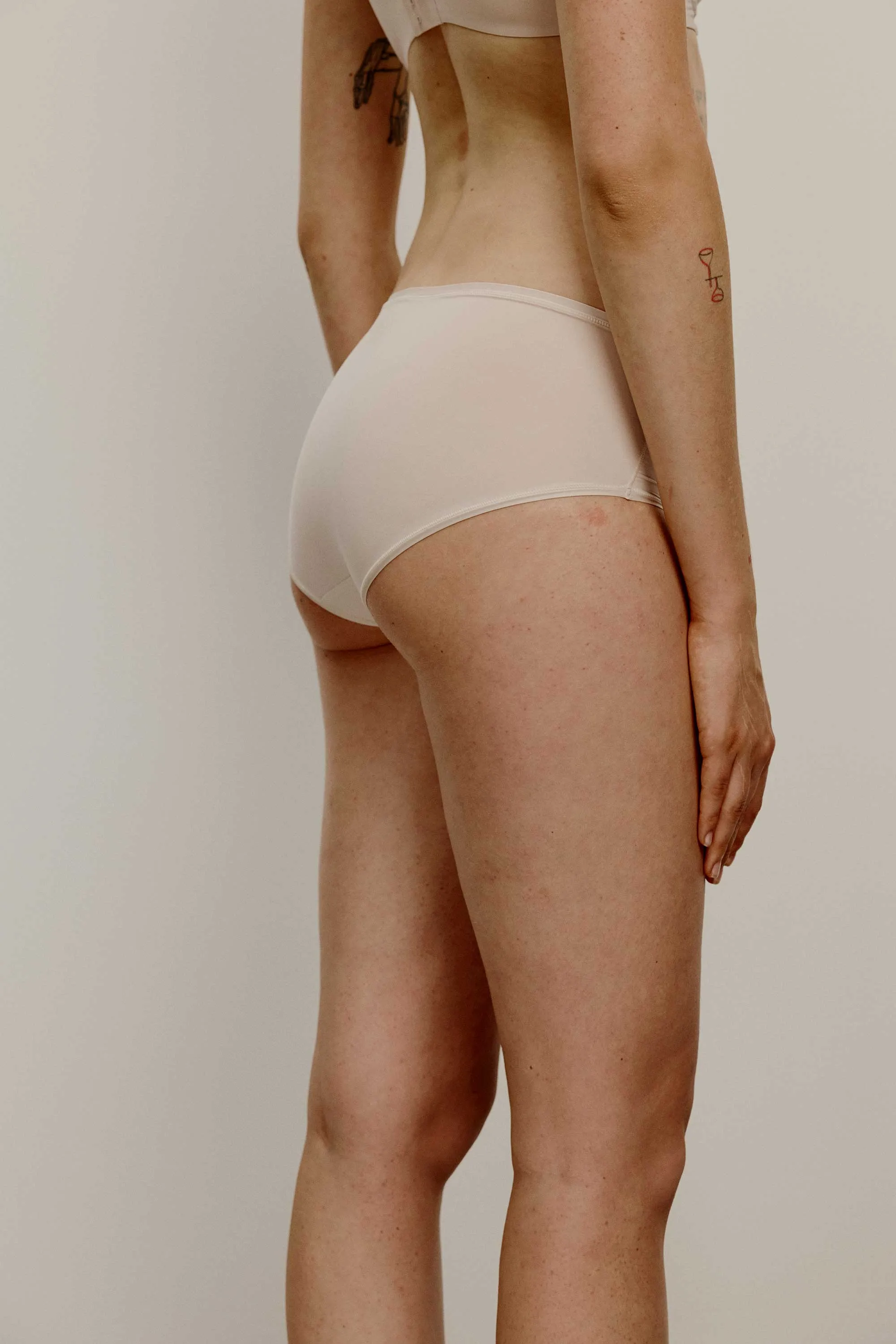 Basic Chic Mid Waist Brief - 3 Pack