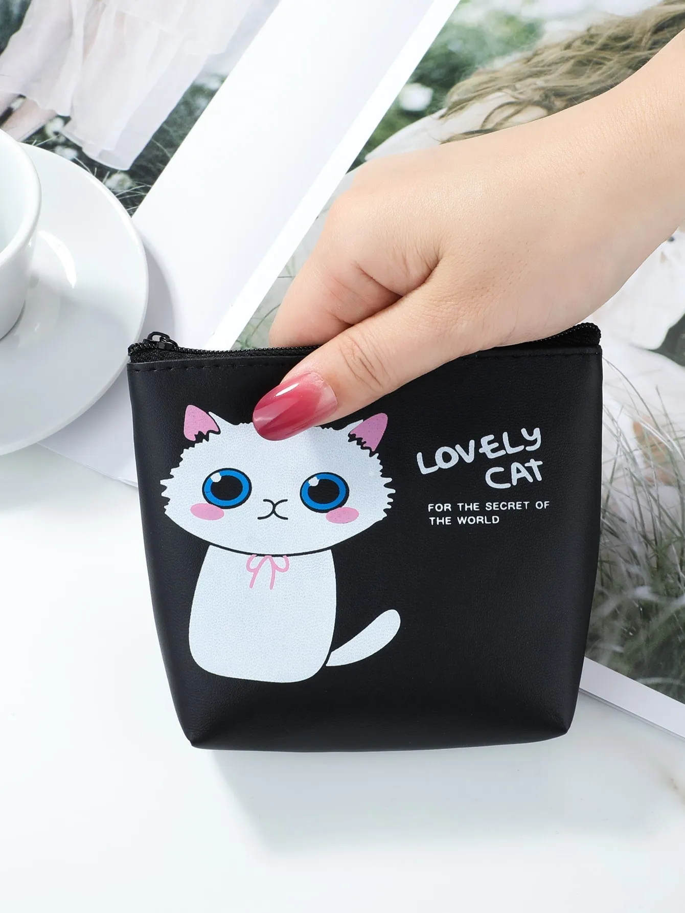 Cartoon Cat Graphic Coin Case