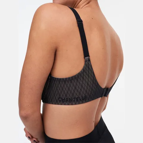 Chantelle Smooth Lines Minimizer Bra