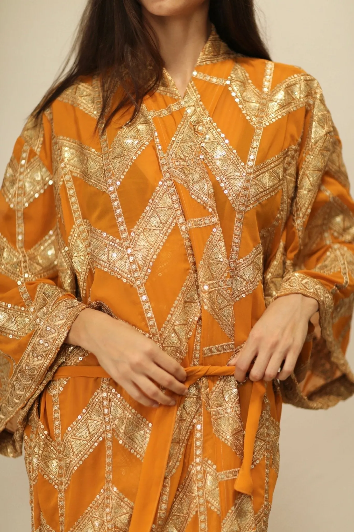 GOLDEN EMBROIDERED SILK KIMONO