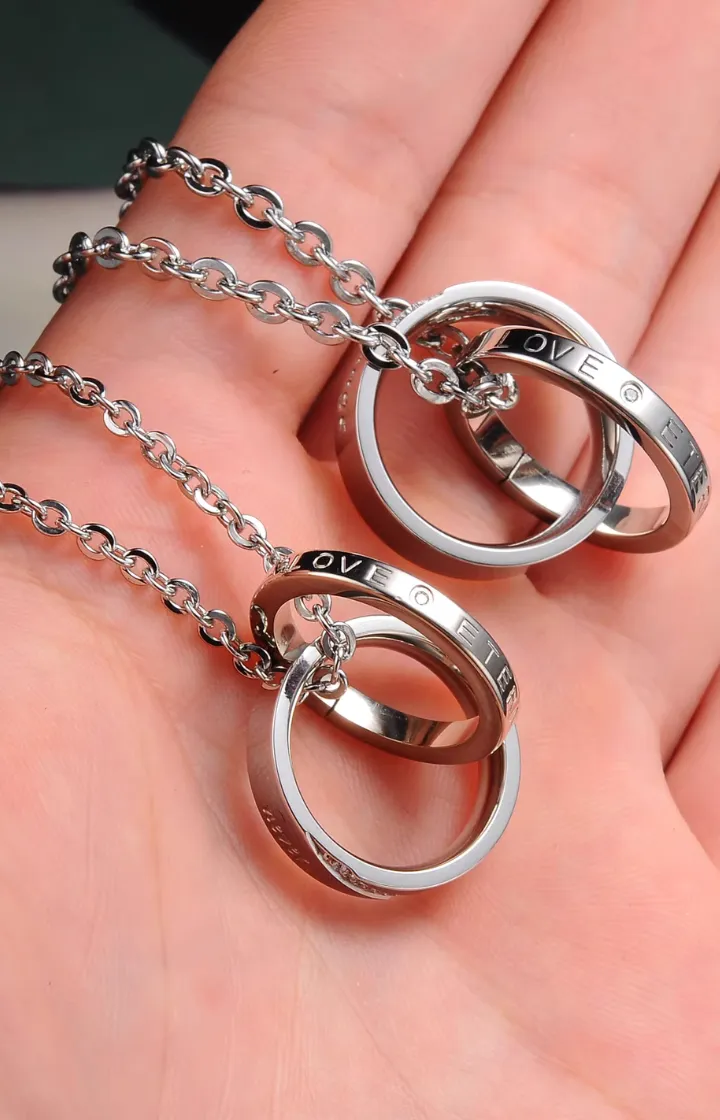 Never Change Interlocking Ring Pendant on Chain Necklace in Silver