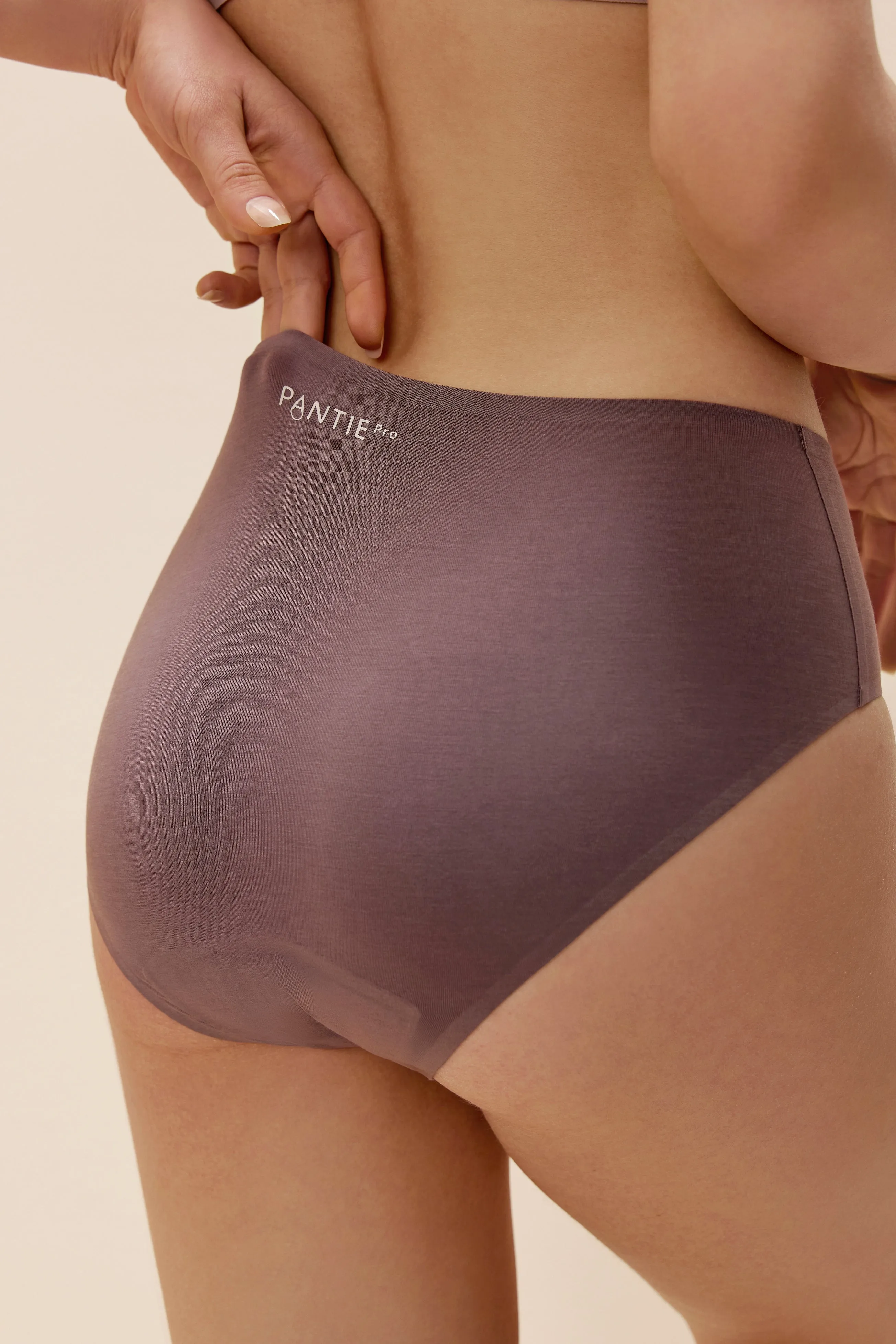 Pantie Pro Light Mid Waist Period Brief