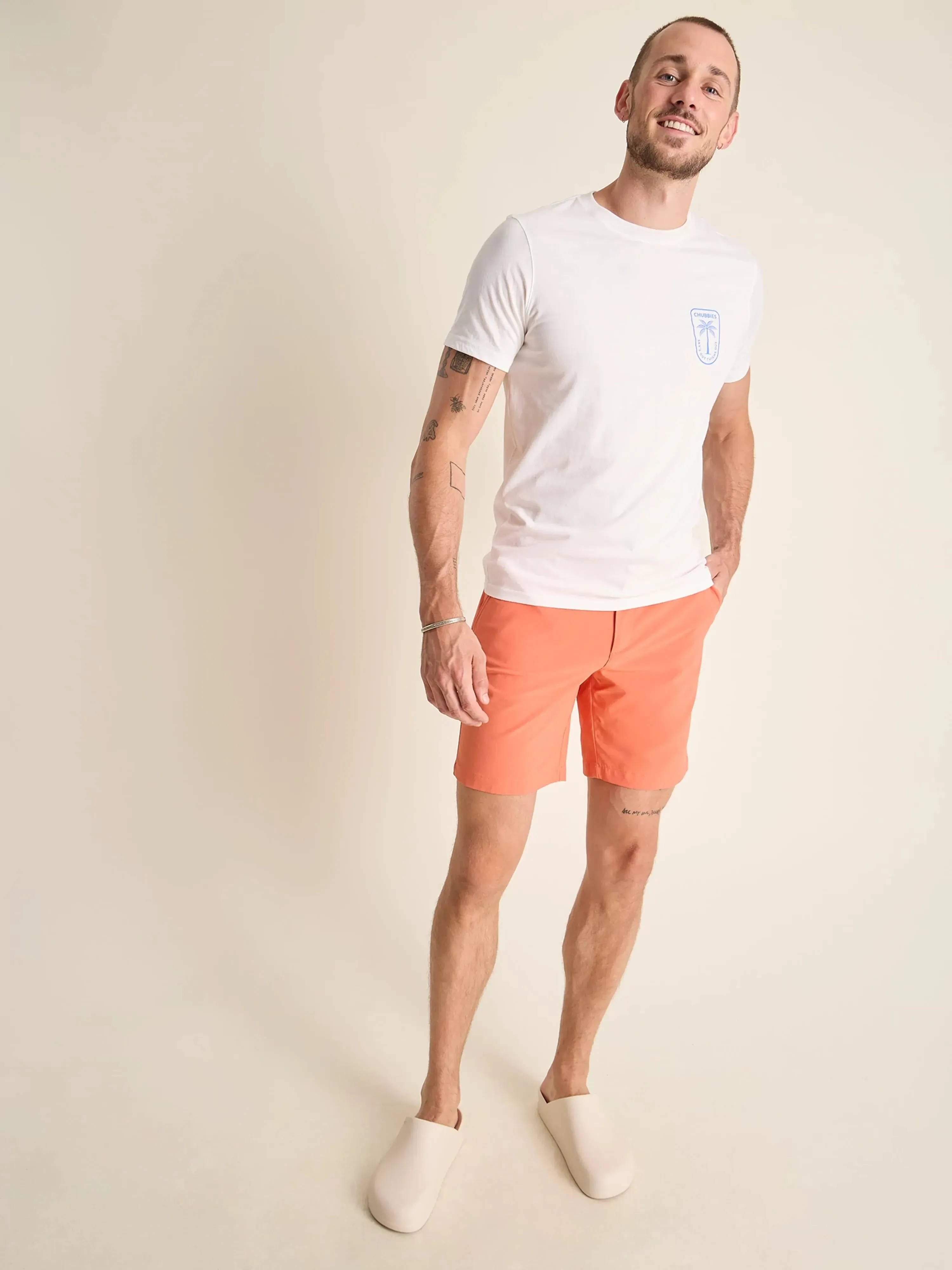 The Sunset Oranges 8" (Everywear Performance Short)