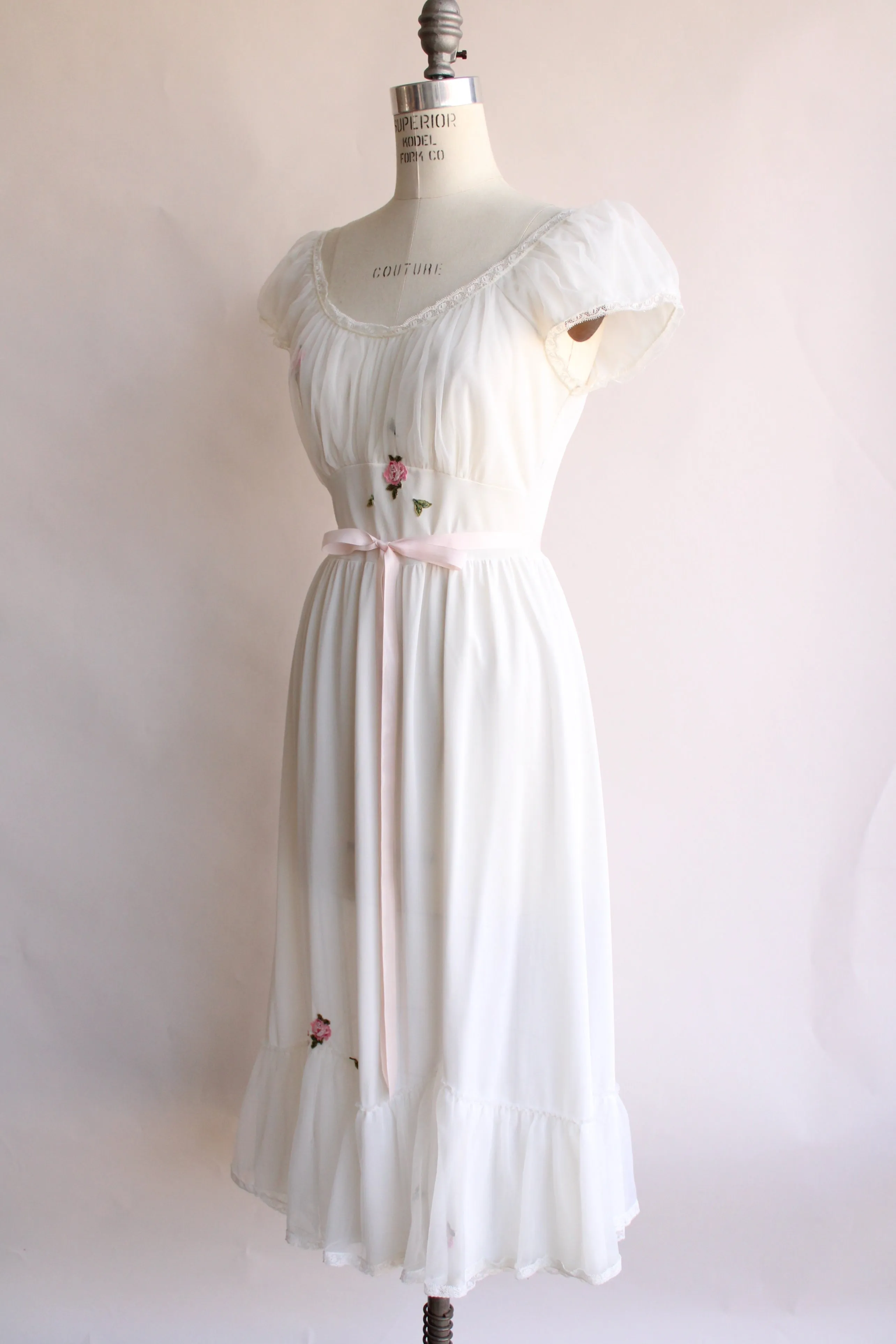 Vintage 1950s Laros White Nightgown with Pink Flowers