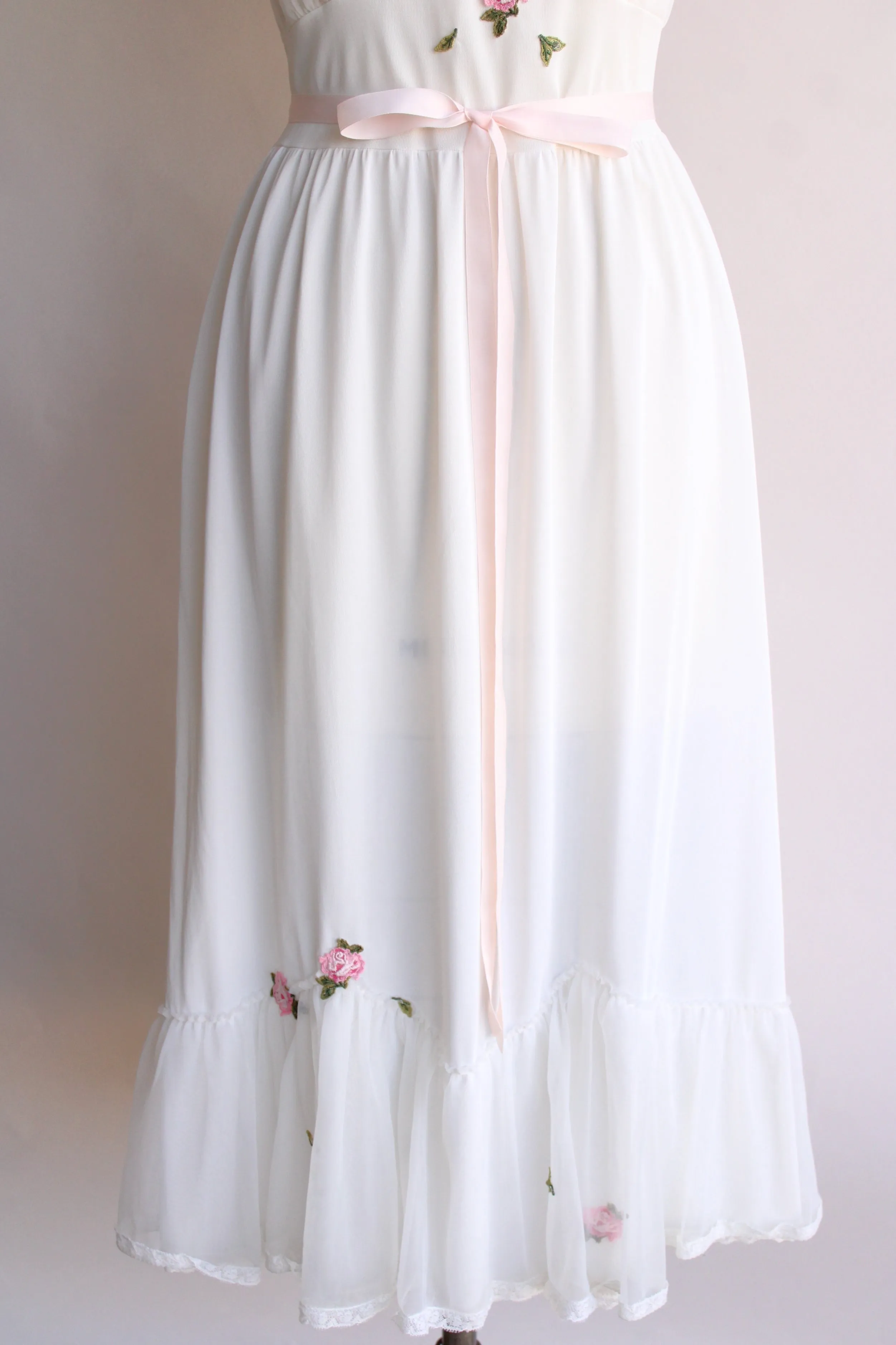 Vintage 1950s Laros White Nightgown with Pink Flowers